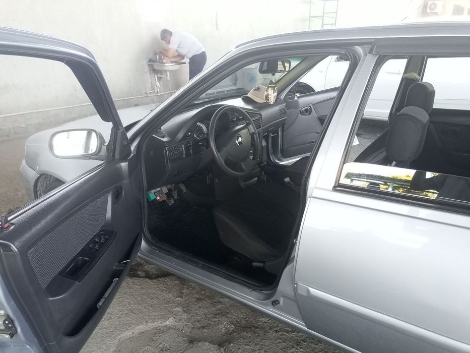 Продаётся  нексия донс 1.6