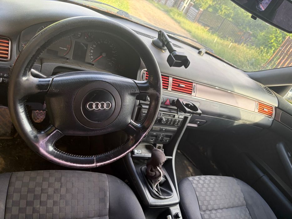 AUDI A6 Avant 2001 — imagine 4