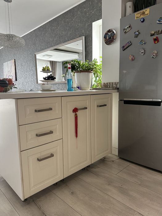 URGENT vand bucatarie