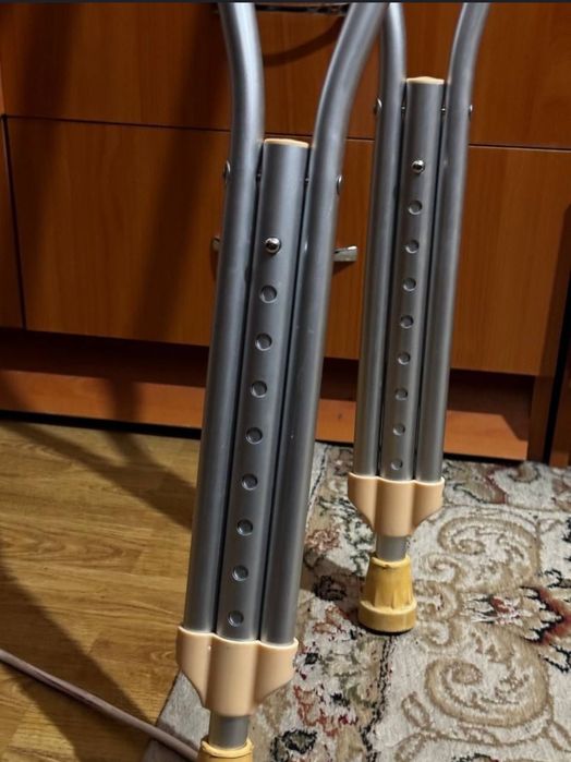 Костыль. Балдак. Таяк.