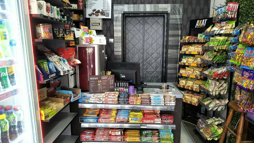 Магазин + фирма + лицензи – всичко включено