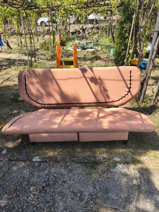 Диван - Разчупен