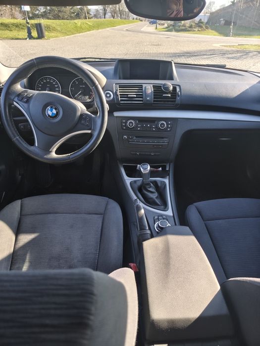 BMW 118d 143cp 2010 euro5
Dotări 
Xenon
Oglinzi electrice 
4geamuri el