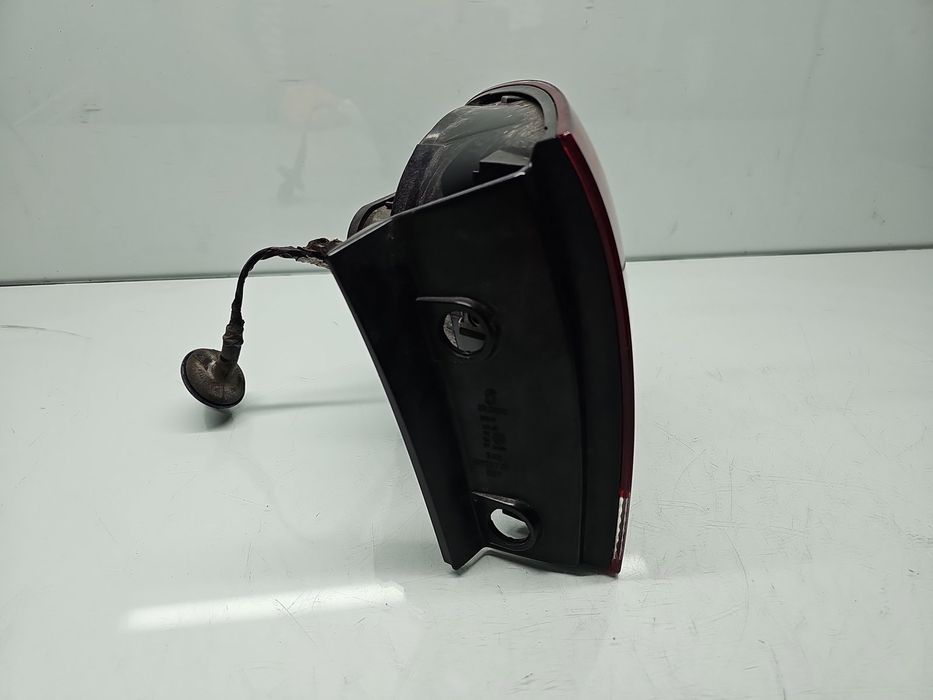 Stop aripa dreapta Volkswagen Touareg (7LA, 7L6) [Fabr 2003-2010] R-li