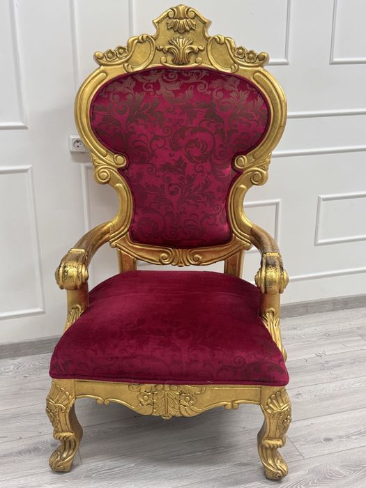 Кресла срочно продам