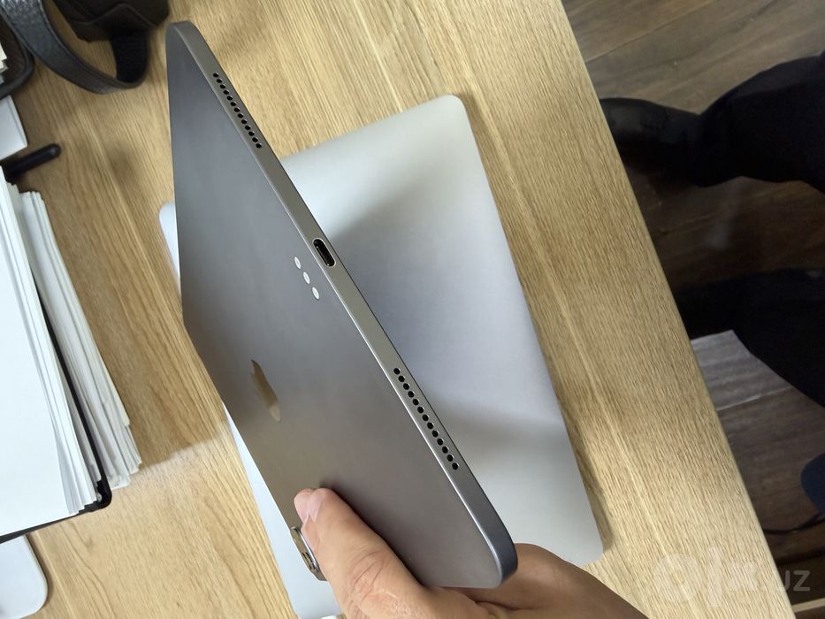 iPad Pro 11, 2020г. 128GB Wi-Fi A2228