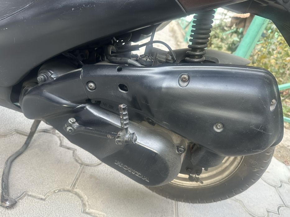 Продам Honda dio AF34/35