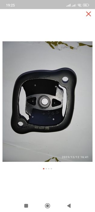 Опоры двигателя Мерседес.