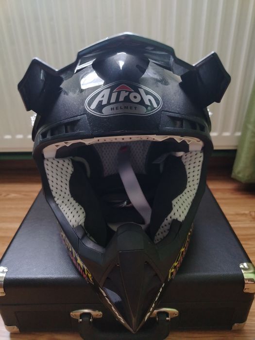 Cască enduro Airoh