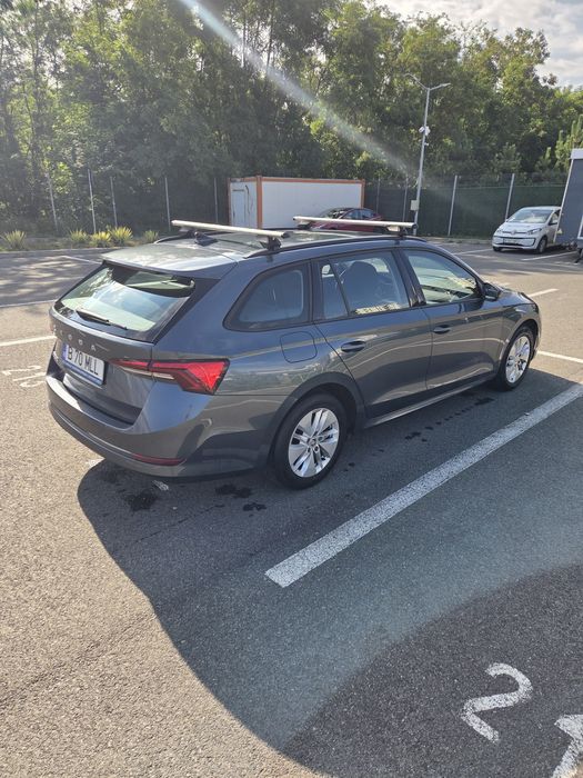 SKODA Octavia 2021 — imagine 4