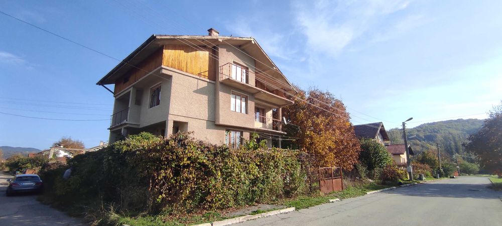 Продава се Къща в с. Ковачевци, Област Перник - 80 кв.м за 1875 €/кв.м - Снимка #2