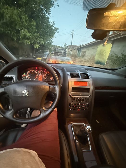 Peugeot 407sw 1.6HDI само на части пали