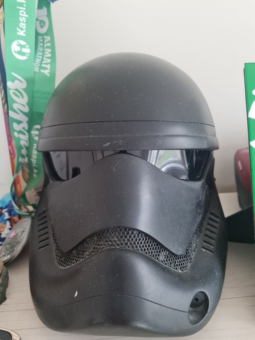 Продам шлем Звёздные войны