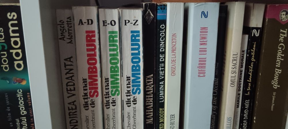 Lichidez biblioteca cu cărți de filosofie etnologie antropologie
