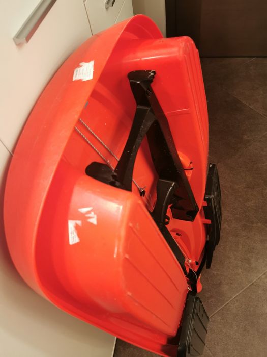 ШЕЙНА Gizmo-Raiders-Stratos с кормило, Racing Red