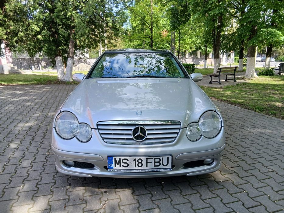MERCEDES-BENZ C-Class 2003 — imagine 3
