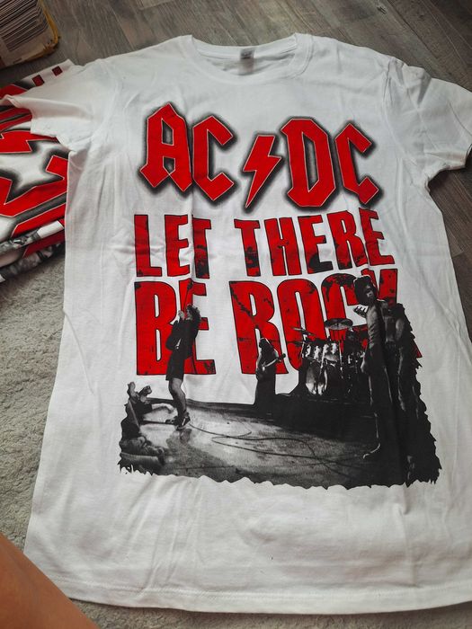 Нови Рок тениски