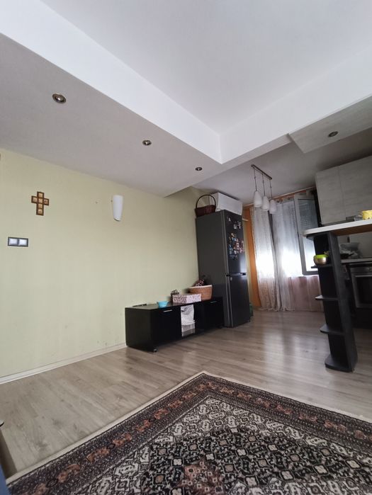 Продава се Офис в ж.Южен парк - 75 кв.м за 4267 €/кв.м - Снимка #2