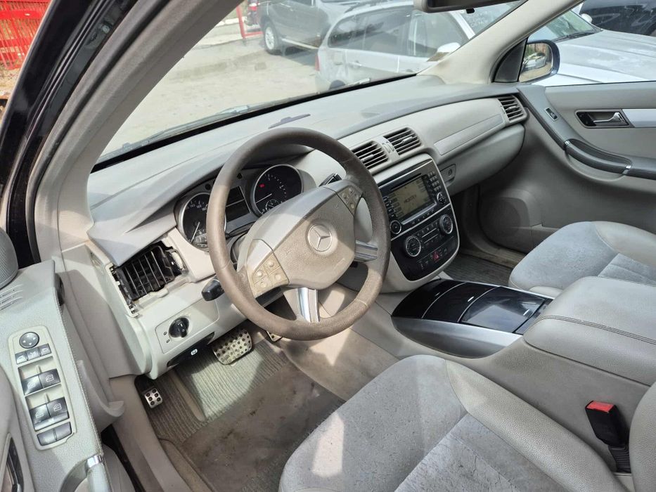 Mercedes R320CDI 224кс W251 Airmatic  автоматик НА ЧАСТИ!