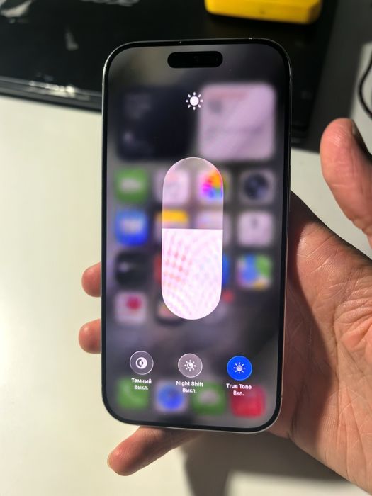 Продам IPhone 16 pro 256 в хорошем состоянии