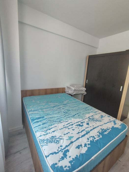 Închiriez ap 2 camere