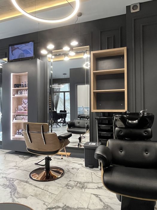 Масто за Фризьор или Бербер