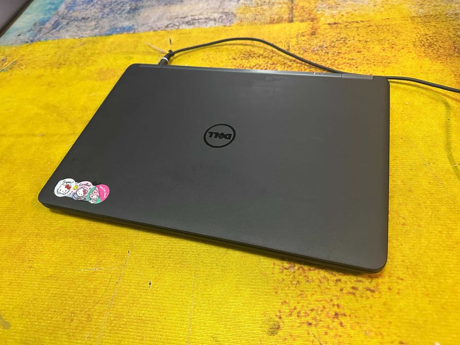 laptop dell business latitude E7450 , i5, 8 gb, 120 gb