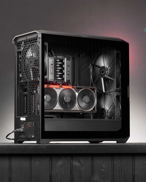 НОВА ! Компютърна кутия Cooler Master HAF II 500 E-ATX Full Tower Case
