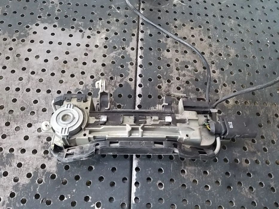 Maner usa stanga fata audi a3 8l