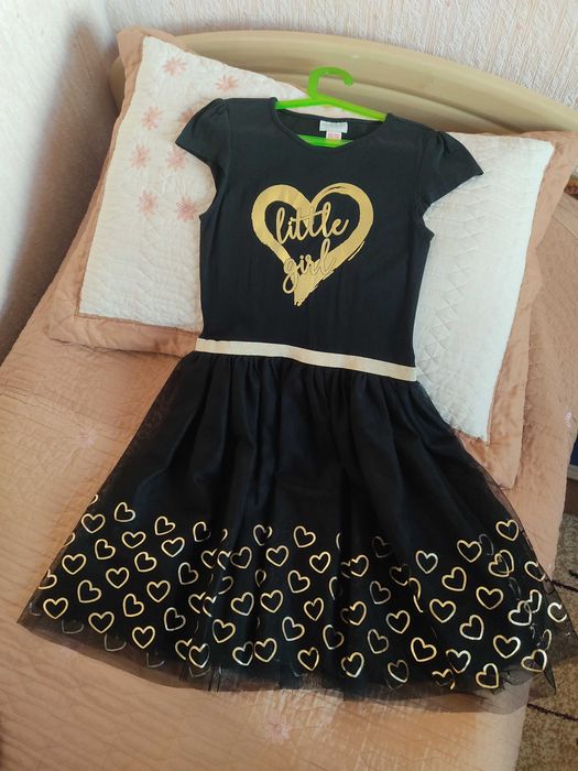 Платье со шлейфом LC Waikiki на 10-12 лет