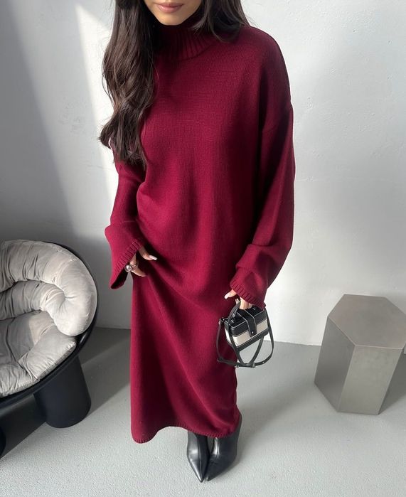 красивое трикотажное платье