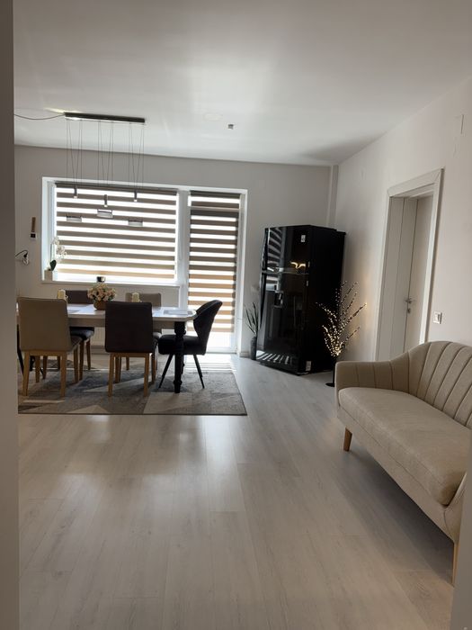 De Vanzare Apartament