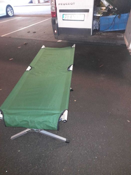 Сгъваемо легло за пренасяне