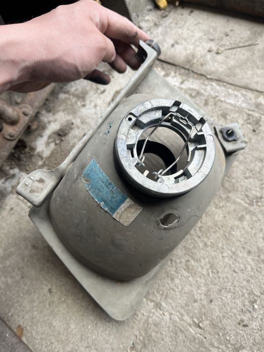 Фара оригинал Audi селедка