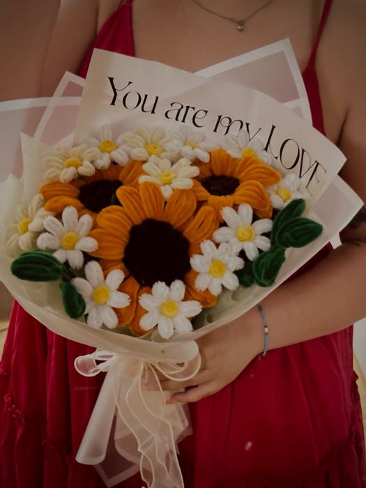 Buchet de flori sârmă plușată