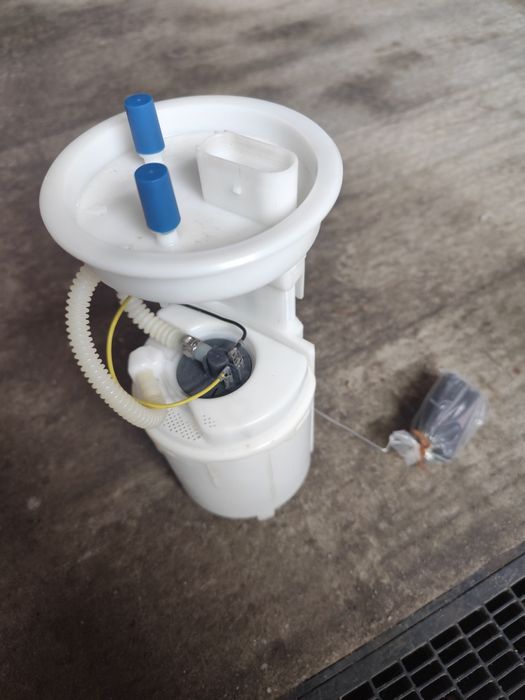 Pompă motorină rezervor vw passat b5.5