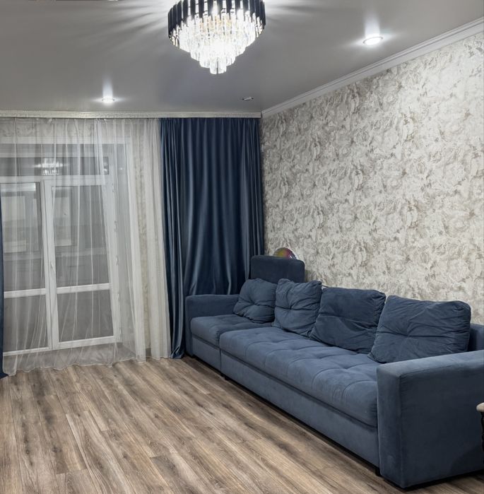 Продам диван в хоршем состоянии