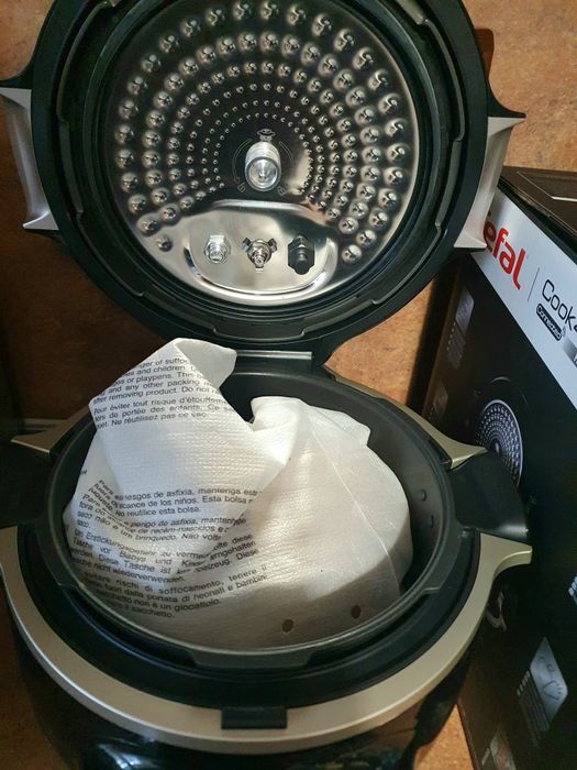 Мултикукър Tefal Cook 4me touch wifi CY912831 + запичащ капак Extra Cr