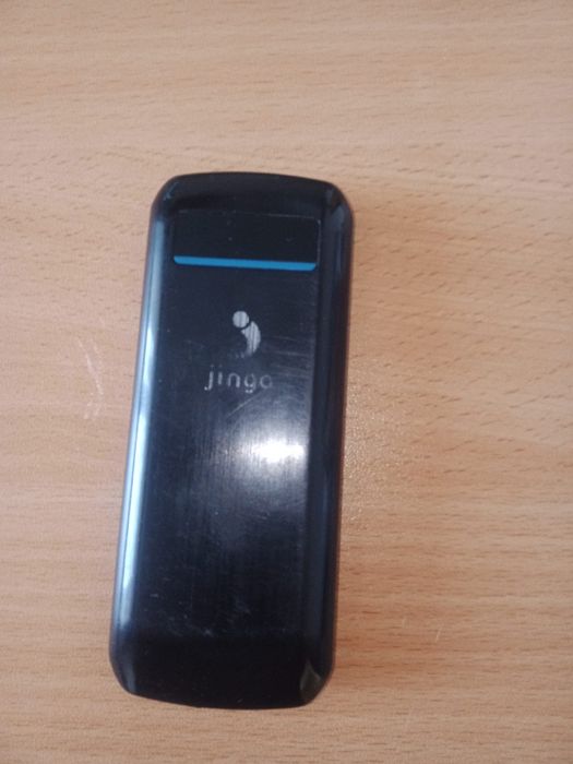 Сотовый телефон Jingo б/у