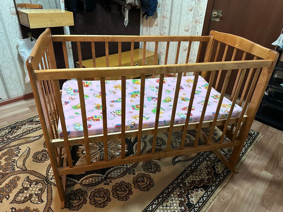 Продам детскую кровать