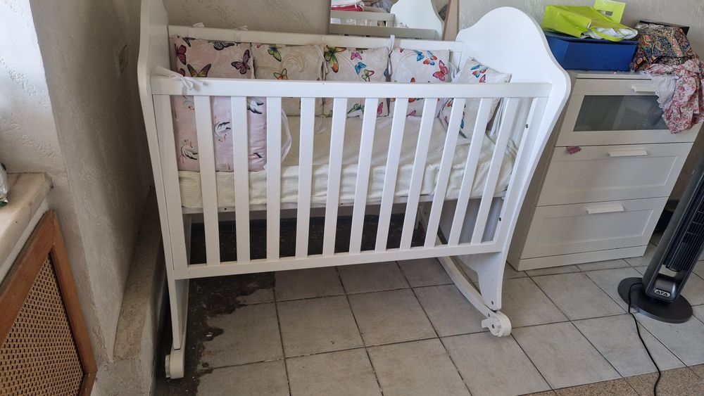 Манеж детский в хорошем состоянии б/у