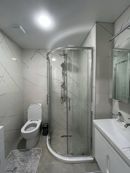 Сдам квартиру новую после ремонта Ассалом сохил Узбум 1-ком 8/9 Р4