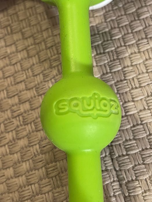 Squigz игра за творене