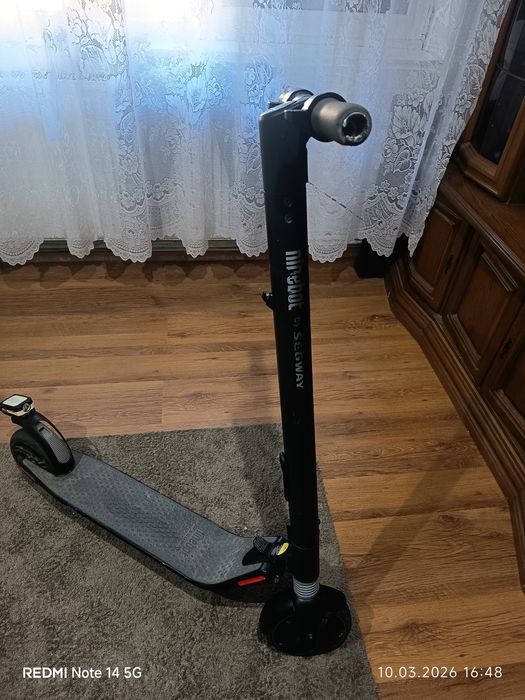 Vând trotineta  ninebot