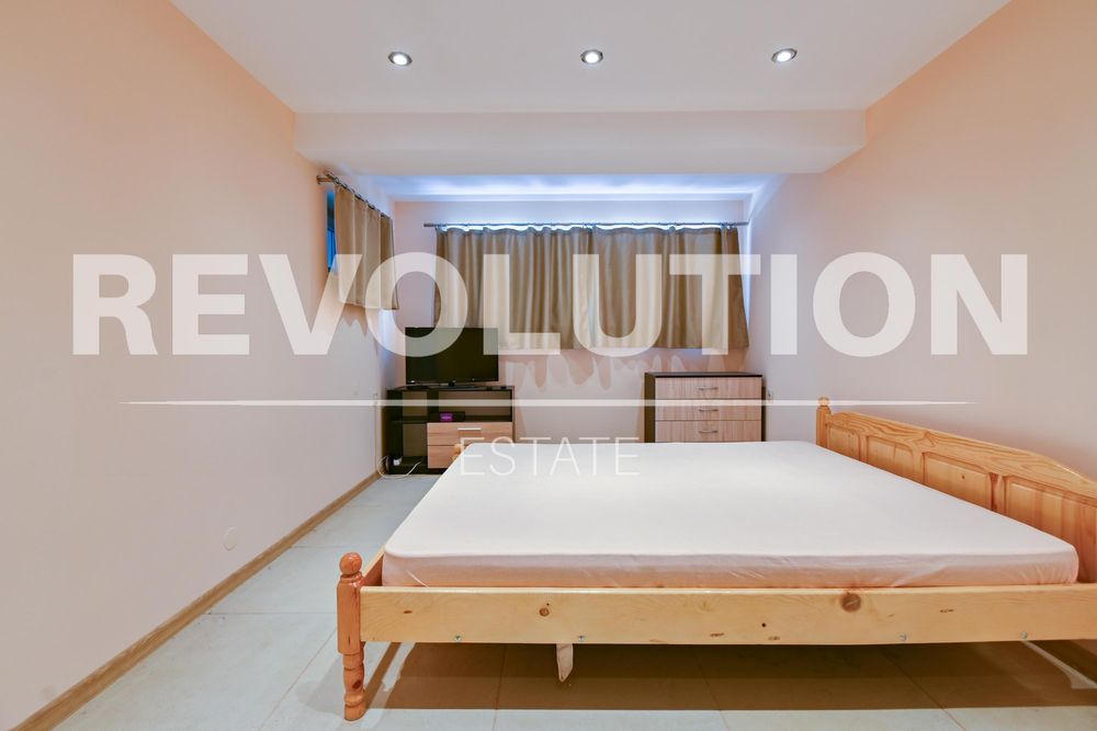 Дава се под наем Двустаен апартамент в София, Триъгълника - 55 кв.м за 425 € - Снимка #2