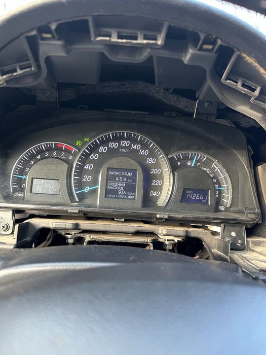 Щиток прибор на камри 50-55