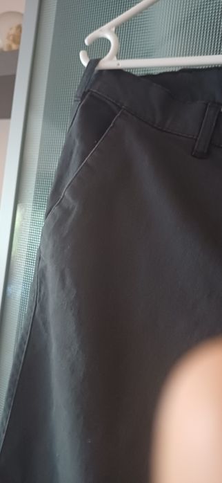 Vând pantalon barbati waikoki purtați o singura data  mari.e 32/29