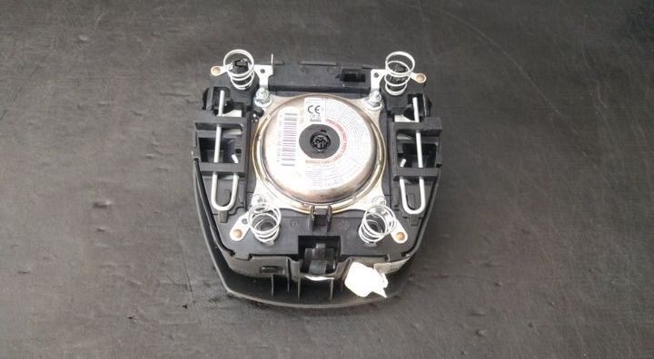 Airbag volan mahindra xuv 300 0120cs200041n 0120cs200041n