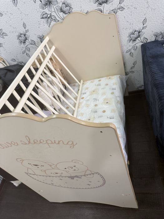 Кроватка детская