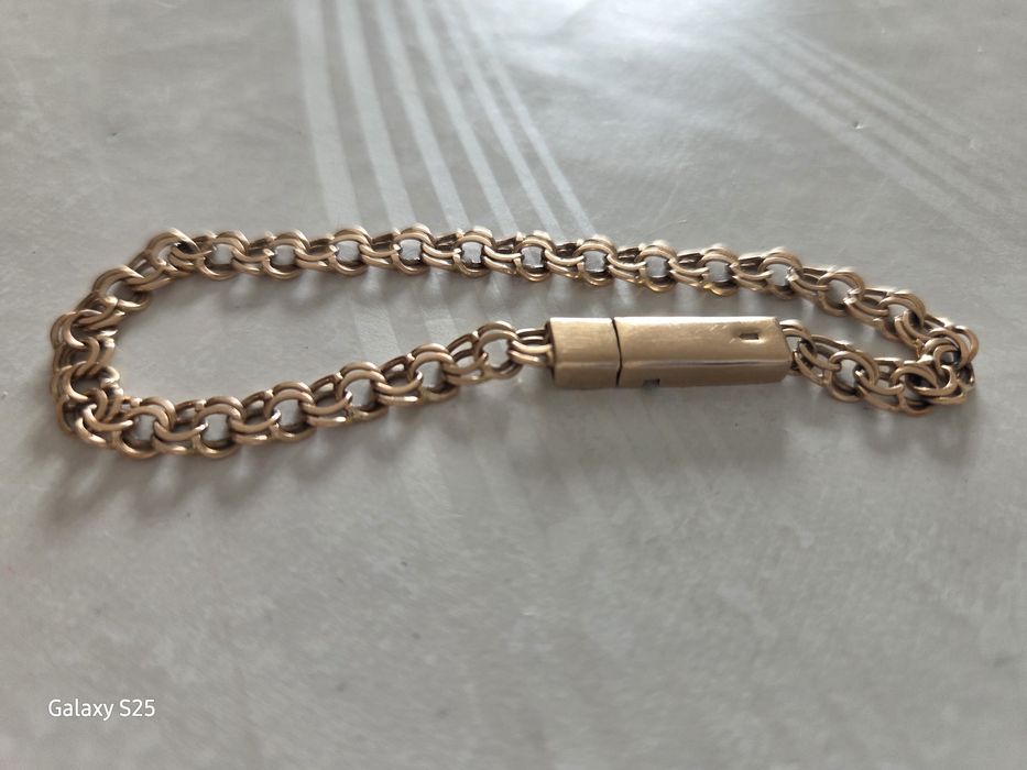 Продам браслет бисмарк